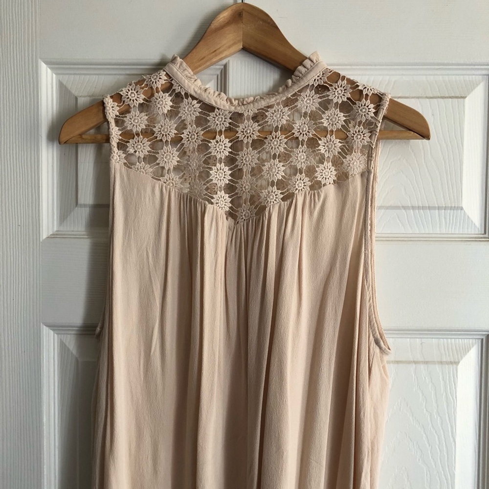 Women’s Blouses